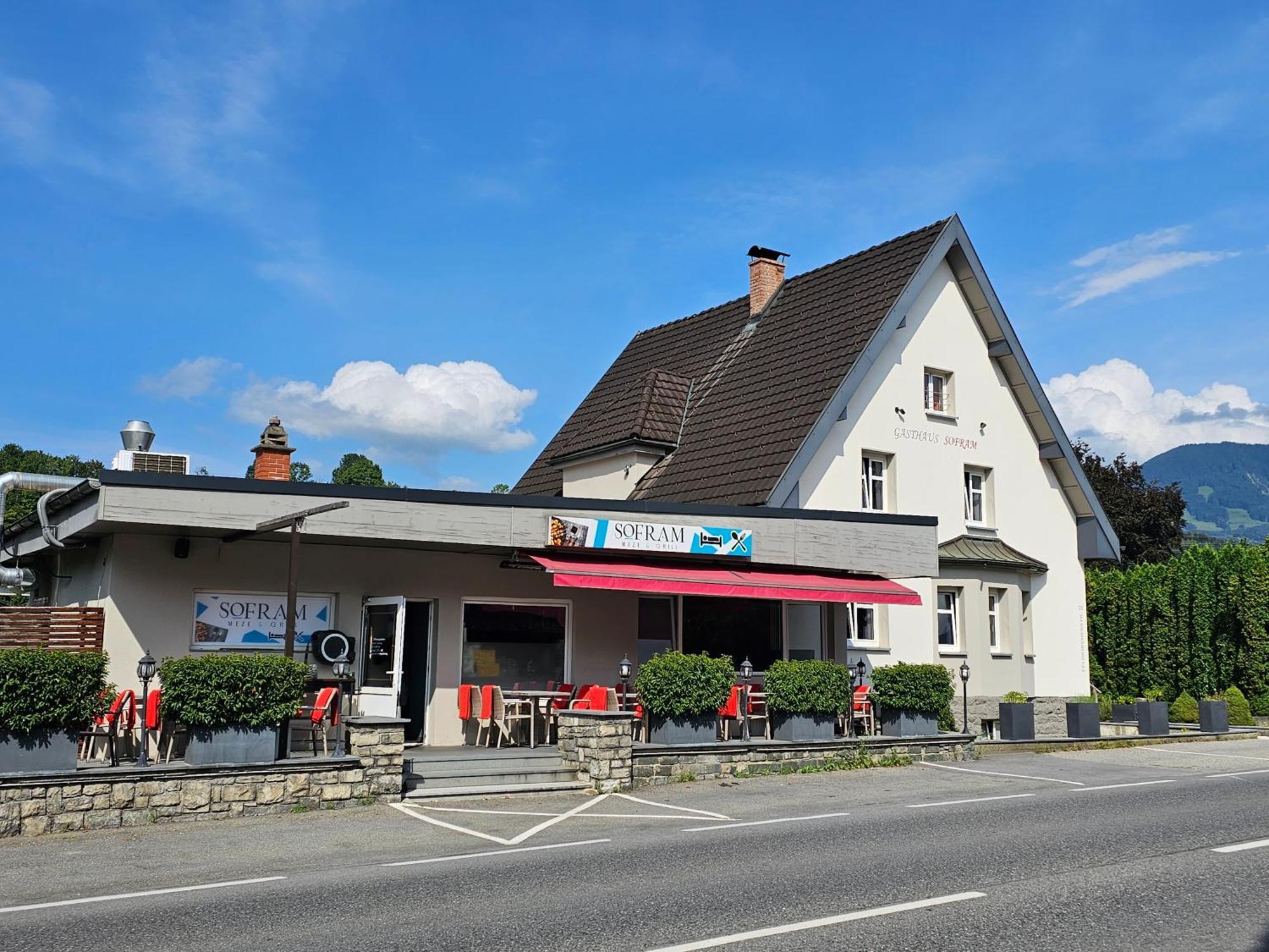 Gasthaus Sofram Frastanz Exteriör bild